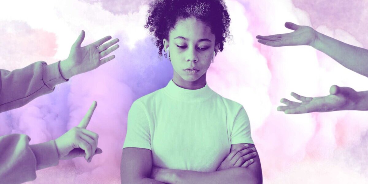 Le texturisme : Comprendre et combattre ce fléau dans le milieu afro
